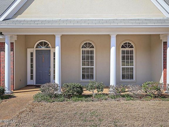 3rd image of 129 Fawnwood Dr