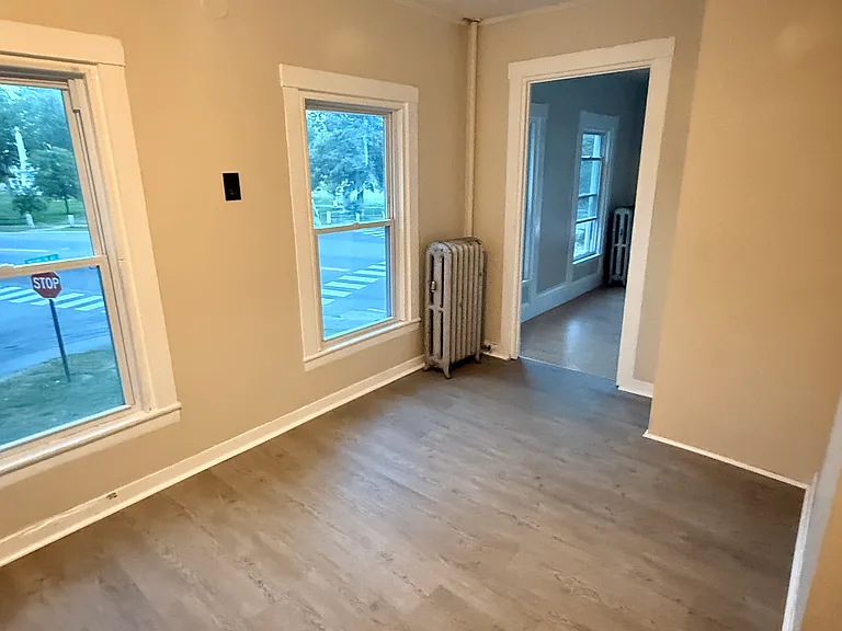99 Brunswick Ave #4 — Photo 3