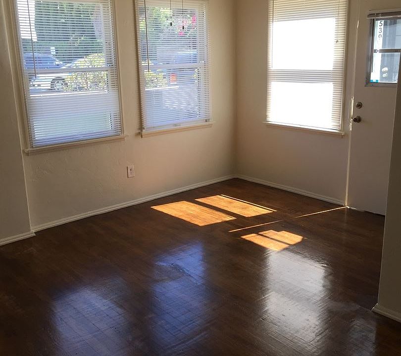 1st image of 2541 1st Ave