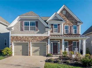 9043 Inverness Bay Rd, Charlotte, NC 28278