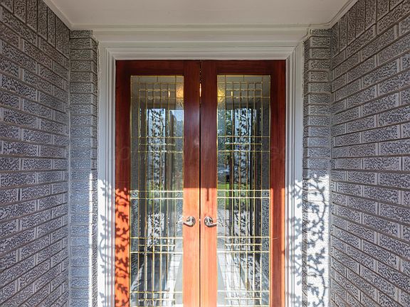 4th image of 3702 Torre Dr