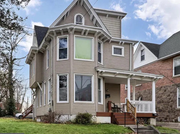 29 Hopkins St, Woodbury, NJ 08096