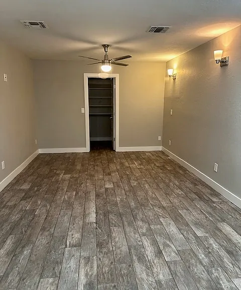 1416 E Del Rio Dr — Photo 15