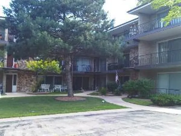 3177 W 115th St APT 2W, Merrionette Park, IL 60803