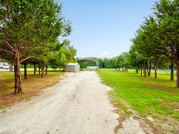 2nd image of 1469 Cedar Mills Rd