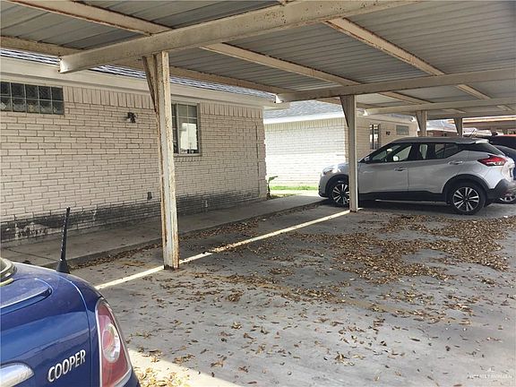 4th image of 700 Sandpiper Ave