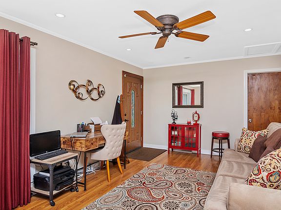 5th image of 7943 N Nora Ave