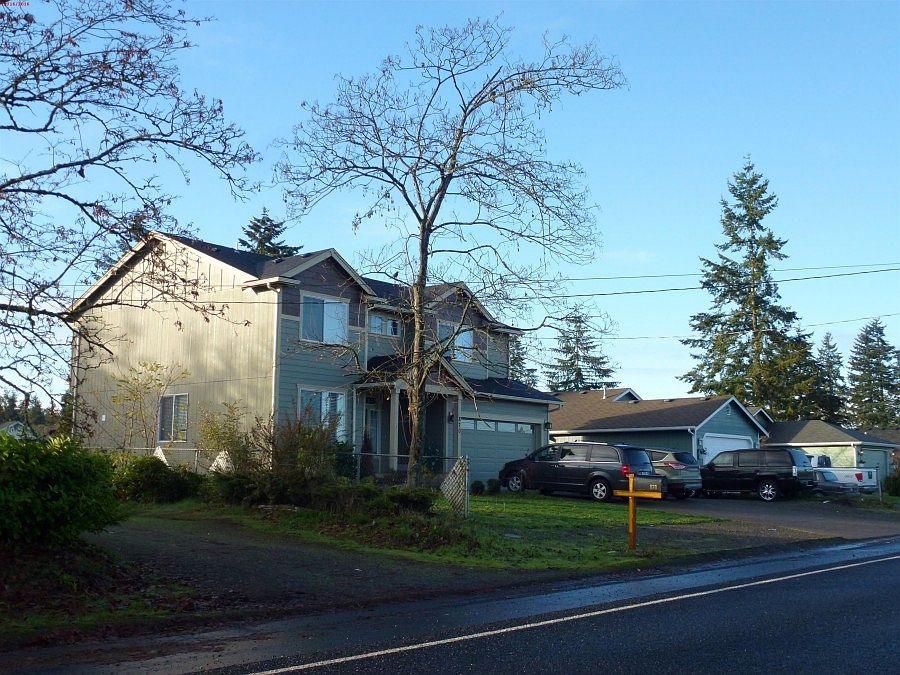 2nd image of 870 138th St S