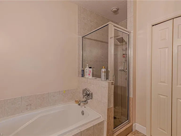 2120 Cay Lagoon Dr #222 — Photo 18