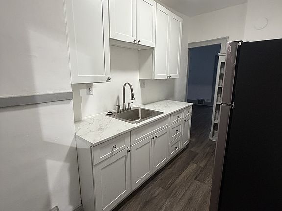 2nd image of 13375 Madison Ave APT 2