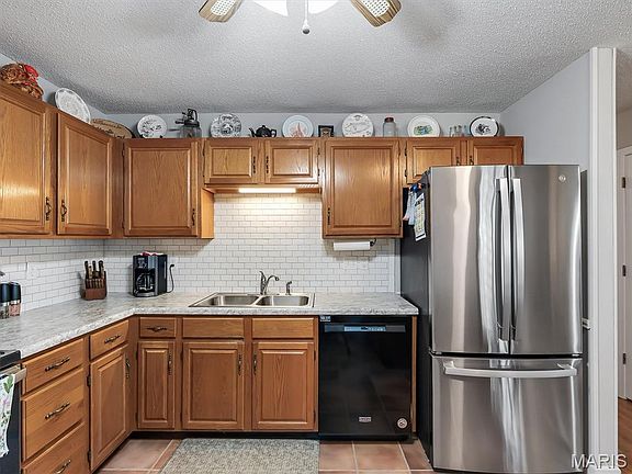 5th image of 105 Wenona Dr