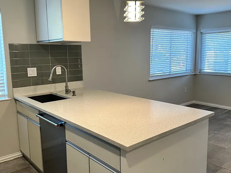8905 Tronewood Dr #C — Photo 3