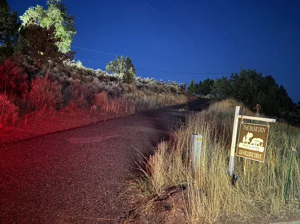 655 S Hillside Dr, Kanab, UT 84741