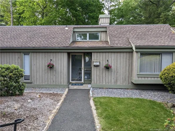 118 Heritage Village #A, Southbury, CT 06488