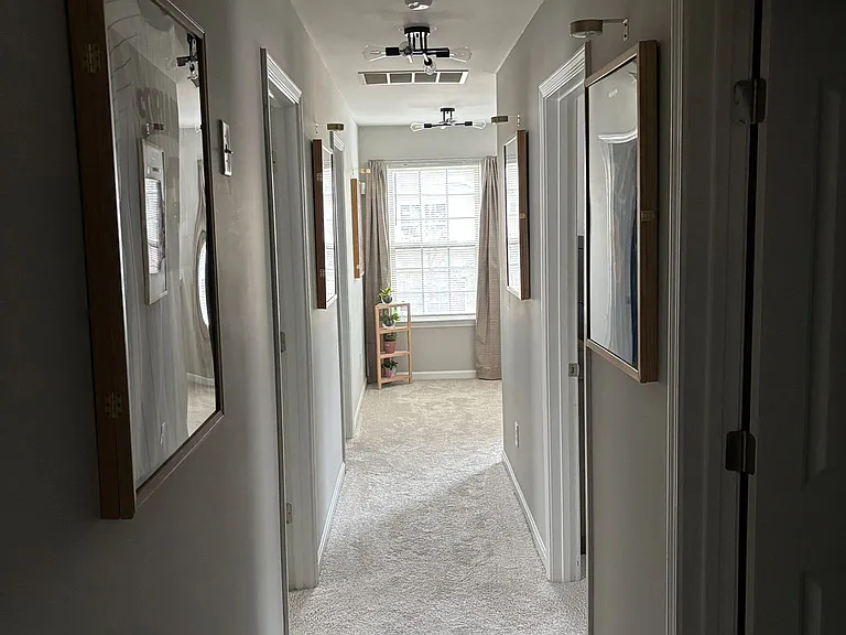 518 Tulip Ln — Photo 15