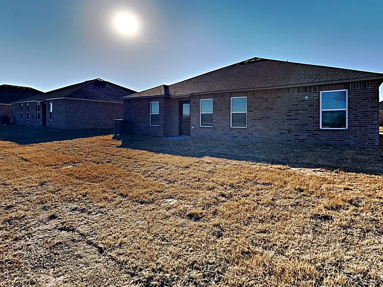408 Fox Burrow Ln — Photo 18