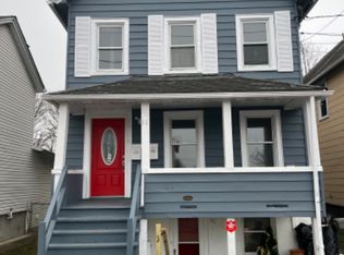 32 Lee St #B, Pt Reading, NJ 07064