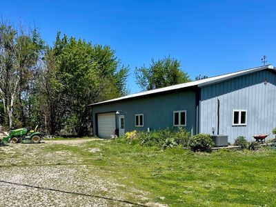14681 Toad Hill Rd, Wapella, IL, 61777