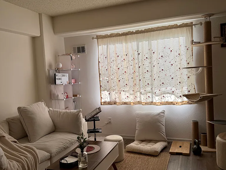 988 Franklin St #404 — Photo 2