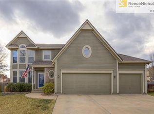 16372 S Blake St, Olathe, KS 66062
