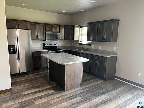4th image of 5904 S Bounty Pl