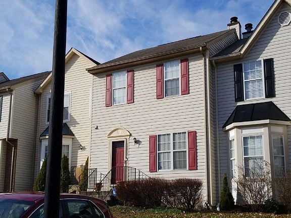 2nd image of 12800 Carousel Ct