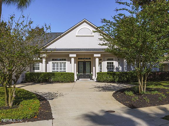 3rd image of 4664 W SENECA Drive