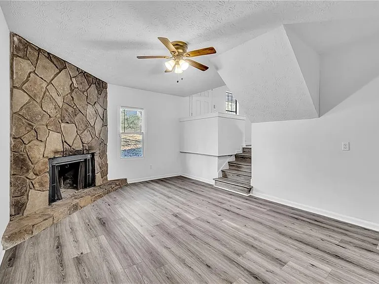 3959 Wood Path Dr — Photo 18