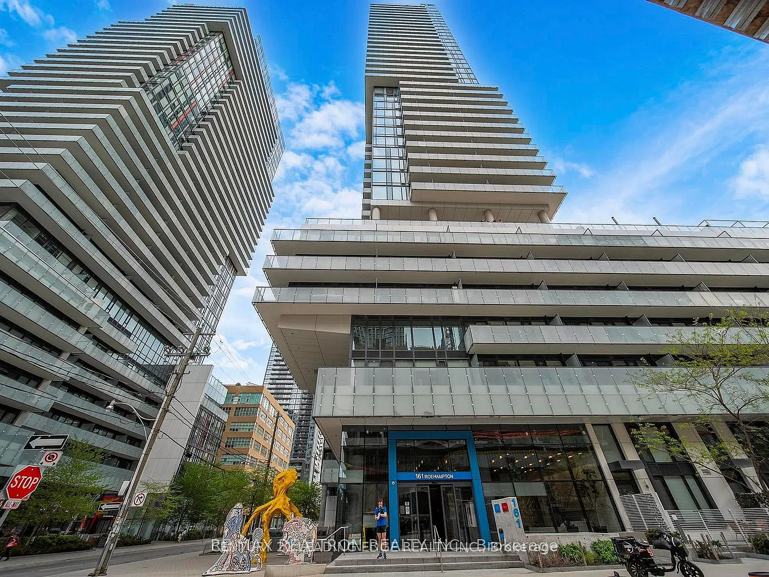 2 bed, $2,500 — Photo 2