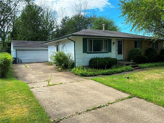 4th image of 9408 Steffi Dr