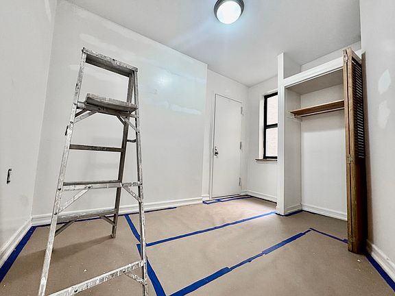 4th image of 715 W 172nd St APT 34