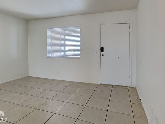 2nd image of 6657 W Ocotillo Rd APT 201