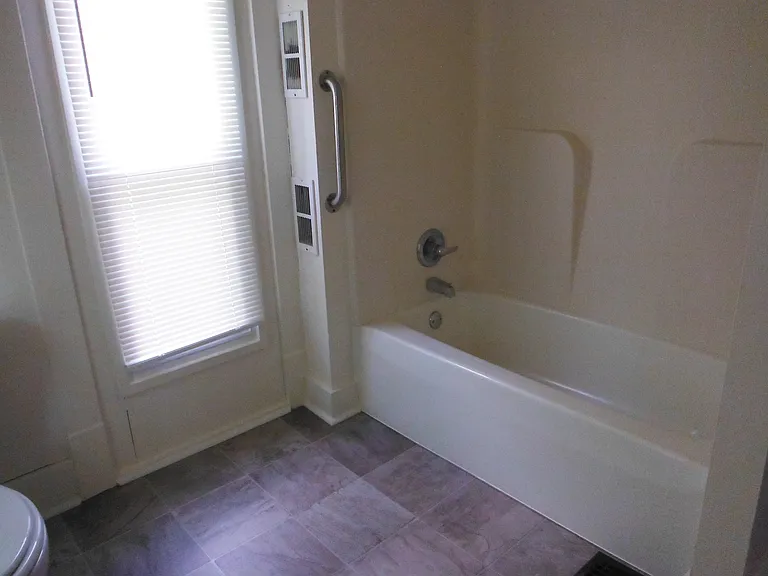 1364 Stark Ave SW — Photo 11