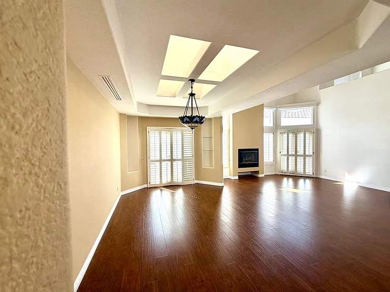 4968 Lamia Way — Photo 11