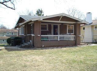 929 39th St, Des Moines, IA 50312