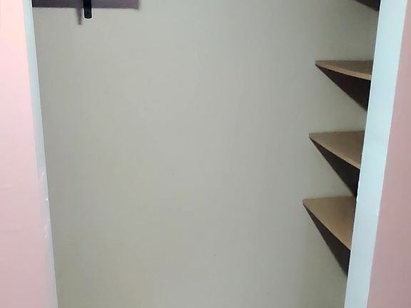 5th image of 4609 S Rockwell St #Basement