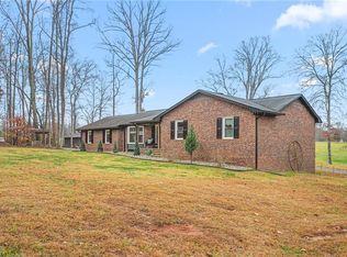 2567 Jones Dr, Mebane, NC 27302