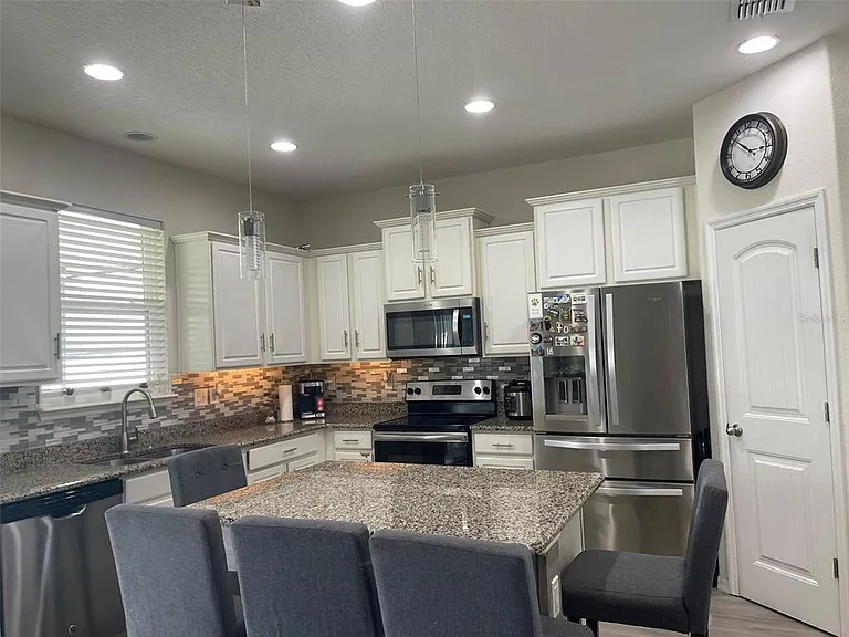 2342 Beacon Landing Cir — Photo 11