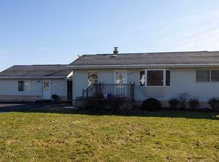 2147 Hickory St, Adrian, MI 49221