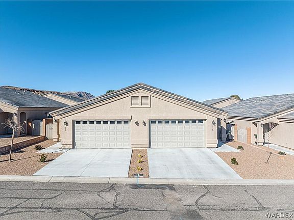 2nd image of 775 Vista Grande Dr