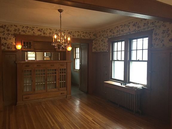 5th image of 4311 Grand Ave S