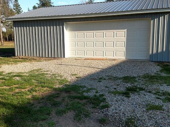 3rd image of 2214 Mustang St