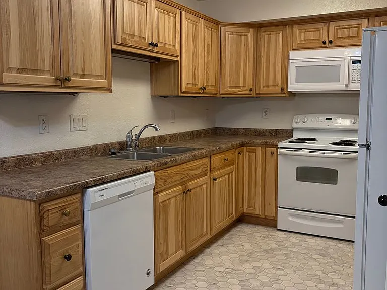 4355 Oro Blanco Dr — Photo 2
