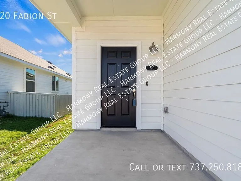 220 Fabion St — Photo 5