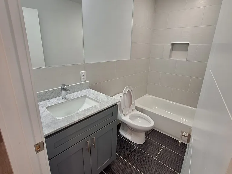 2513 N 7th St #2 — Photo 13