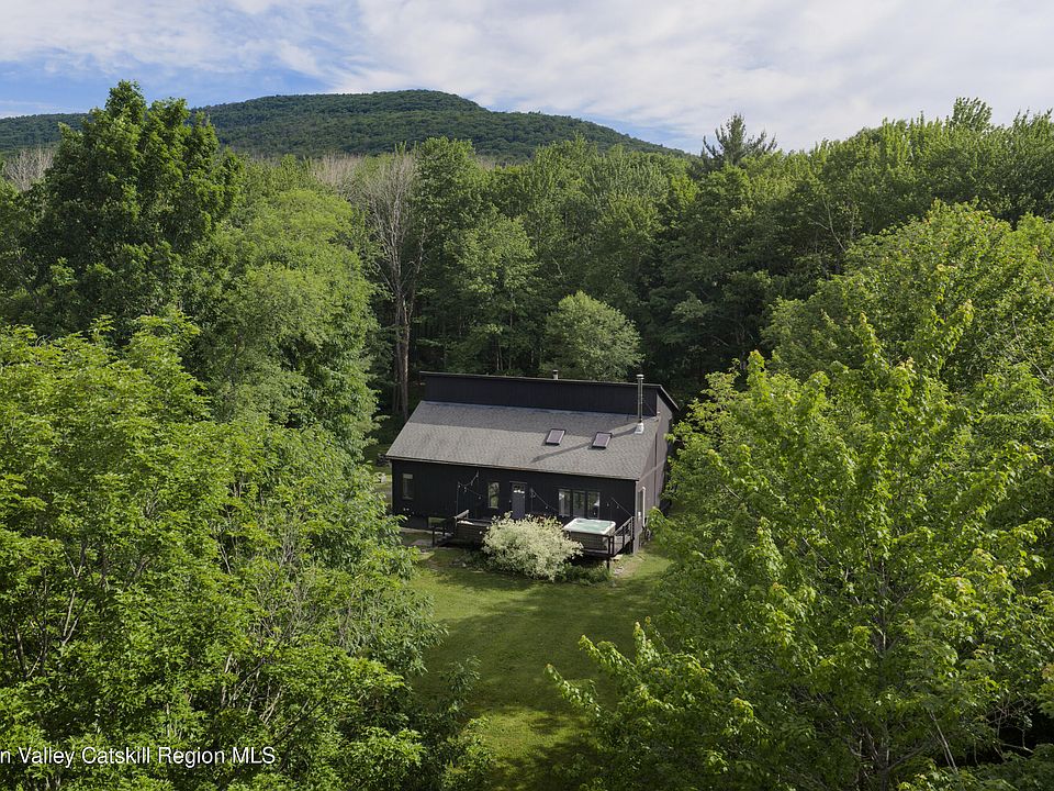 1st image of 118 Peck Road