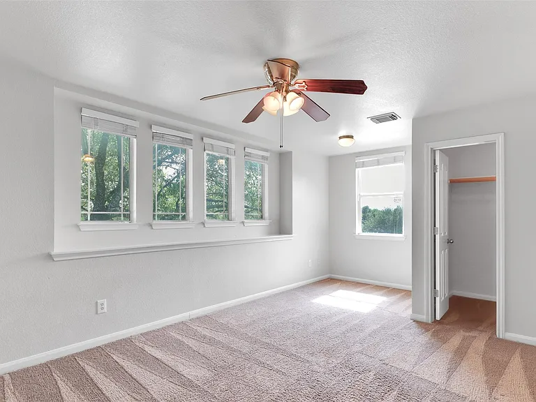 800 S Frontier Ln — Photo 25