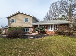 77 Pebble Ridge Rd, Warrington, PA 18976