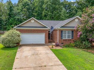 508 Brightfield Ln, Greer, SC 29651