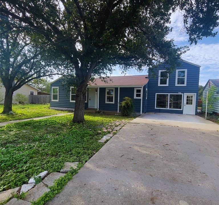 721 E Warren Ave, Kingsville, TX 78363 MLS 427486 Zillow